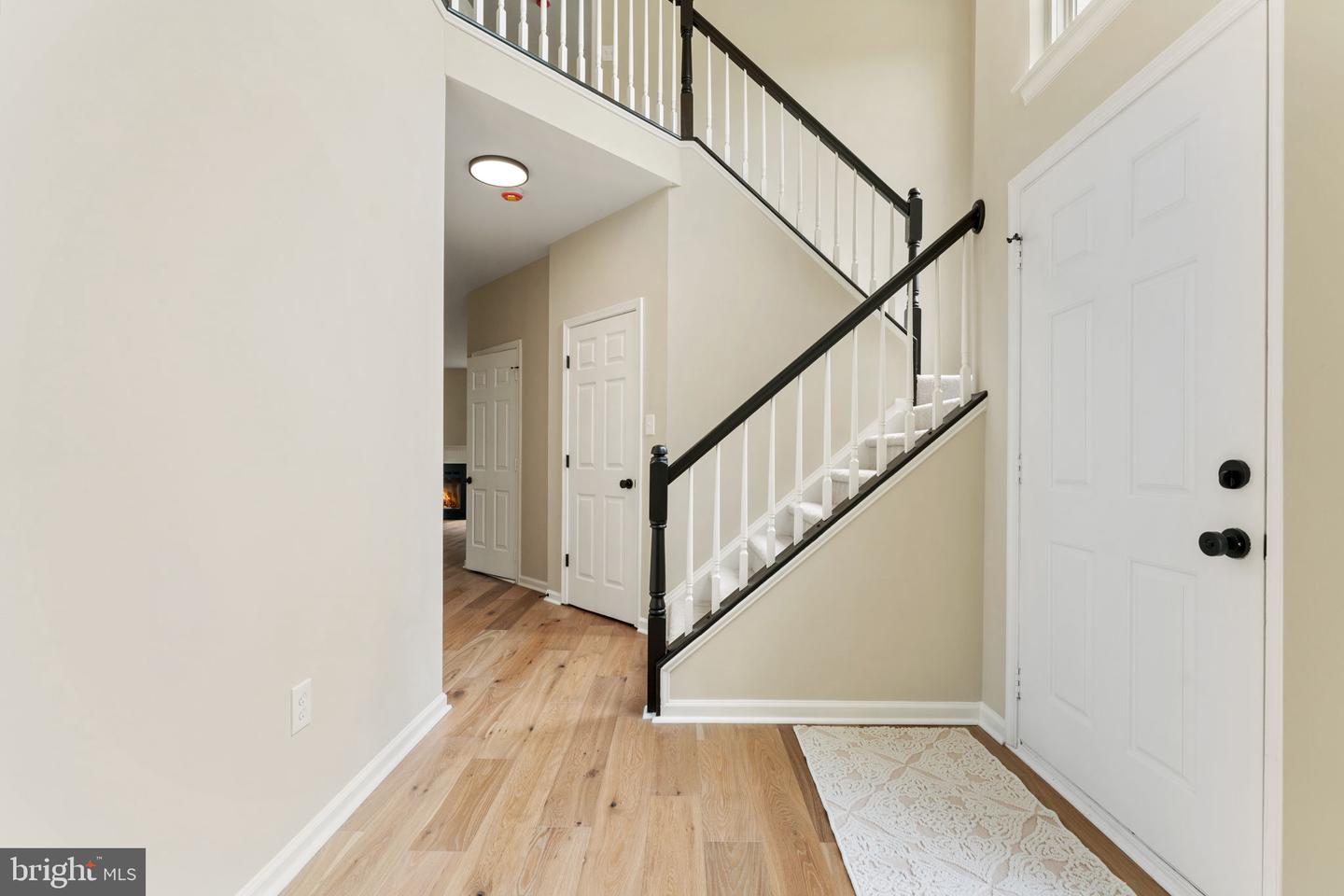 14883 GRASSY KNOLL CT, WOODBRIDGE, Virginia 22193, 5 Bedrooms Bedrooms, ,3 BathroomsBathrooms,Residential,For sale,14883 GRASSY KNOLL CT,VAPW2099294 MLS # VAPW2099294