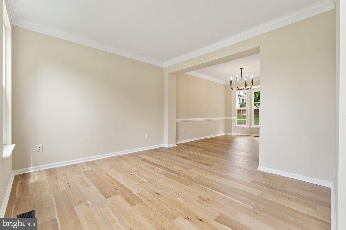 14883 GRASSY KNOLL CT, WOODBRIDGE, Virginia 22193, 5 Bedrooms Bedrooms, ,3 BathroomsBathrooms,Residential,For sale,14883 GRASSY KNOLL CT,VAPW2099294 MLS # VAPW2099294