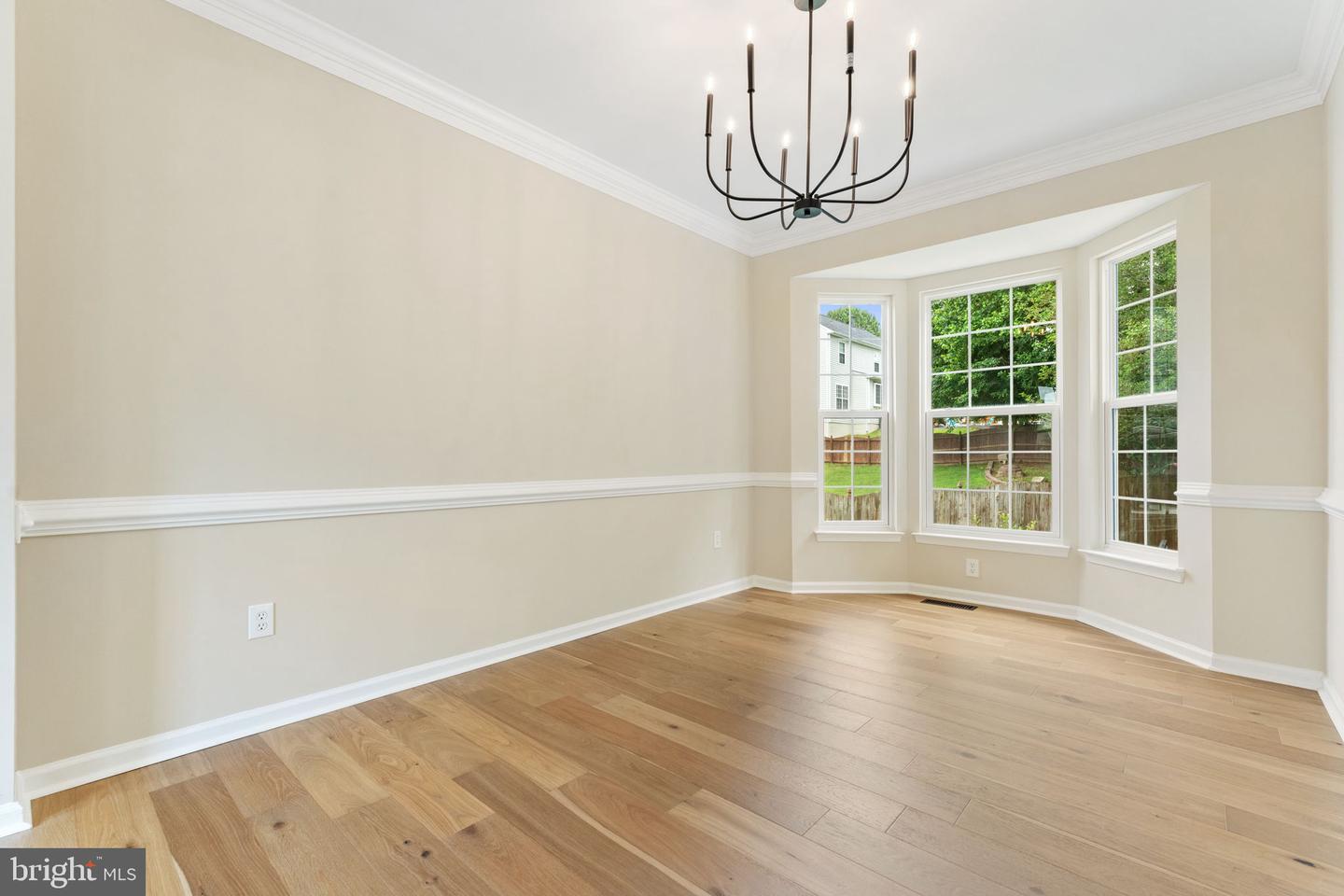 14883 GRASSY KNOLL CT, WOODBRIDGE, Virginia 22193, 5 Bedrooms Bedrooms, ,3 BathroomsBathrooms,Residential,For sale,14883 GRASSY KNOLL CT,VAPW2099294 MLS # VAPW2099294