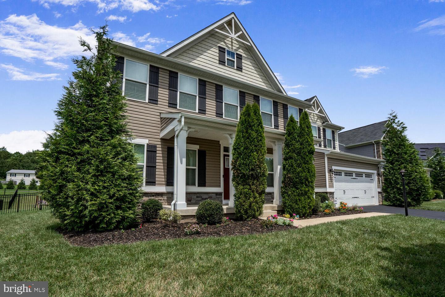 7483 LAKE WILLOW CT, WARRENTON, Virginia 20187, 8 Bedrooms Bedrooms, ,6 BathroomsBathrooms,Residential,For sale,7483 LAKE WILLOW CT,VAFQ2017464 MLS # VAFQ2017464