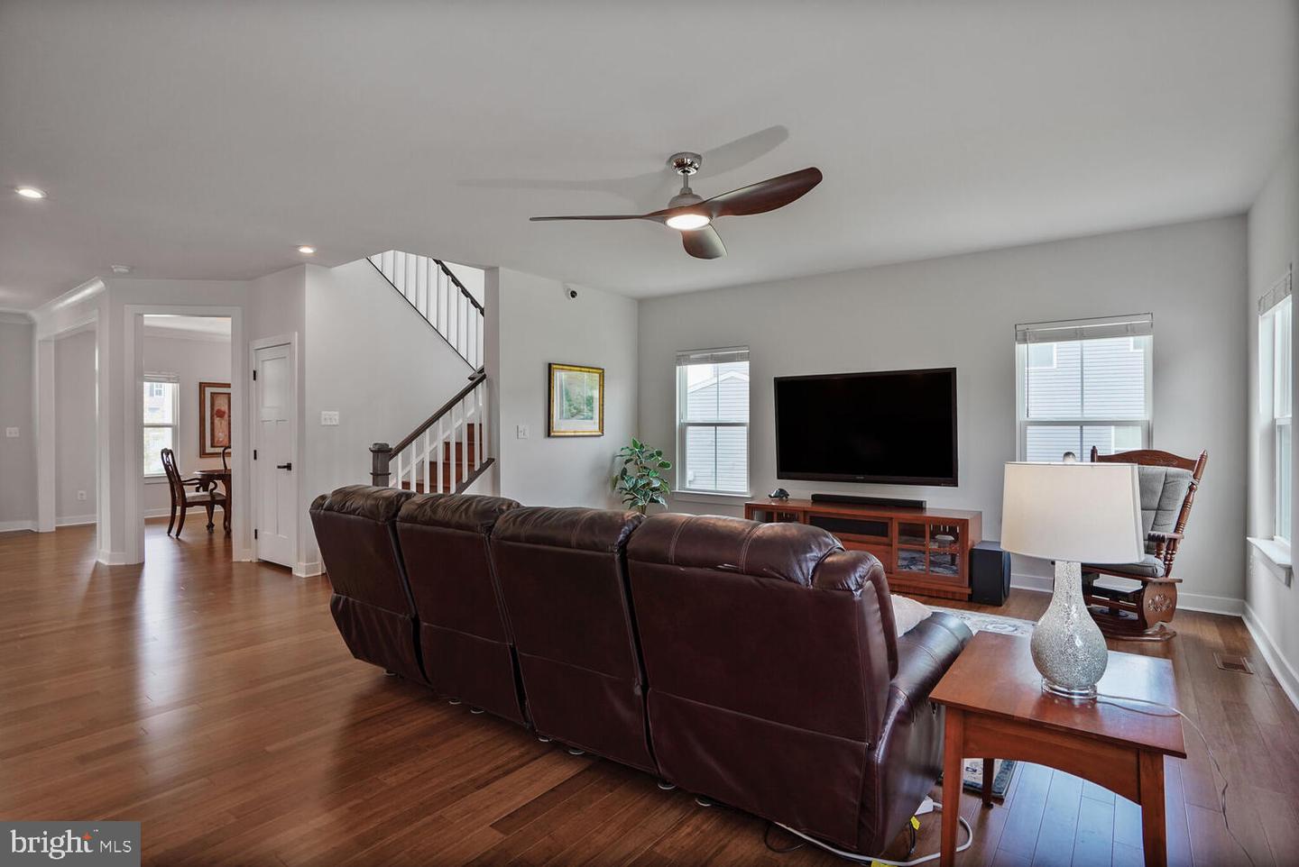 7483 LAKE WILLOW CT, WARRENTON, Virginia 20187, 8 Bedrooms Bedrooms, ,6 BathroomsBathrooms,Residential,For sale,7483 LAKE WILLOW CT,VAFQ2017464 MLS # VAFQ2017464