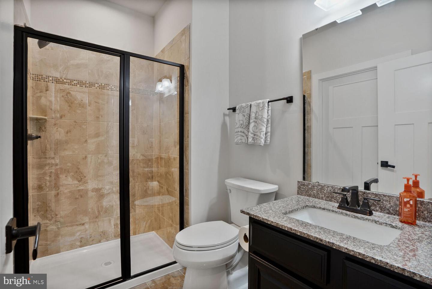 7483 LAKE WILLOW CT, WARRENTON, Virginia 20187, 8 Bedrooms Bedrooms, ,6 BathroomsBathrooms,Residential,For sale,7483 LAKE WILLOW CT,VAFQ2017464 MLS # VAFQ2017464
