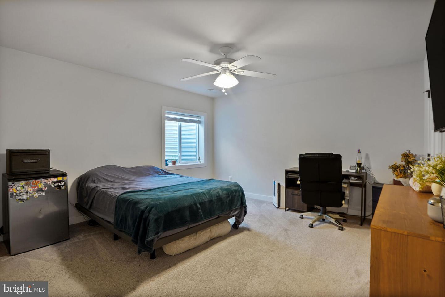 7483 LAKE WILLOW CT, WARRENTON, Virginia 20187, 8 Bedrooms Bedrooms, ,6 BathroomsBathrooms,Residential,For sale,7483 LAKE WILLOW CT,VAFQ2017464 MLS # VAFQ2017464