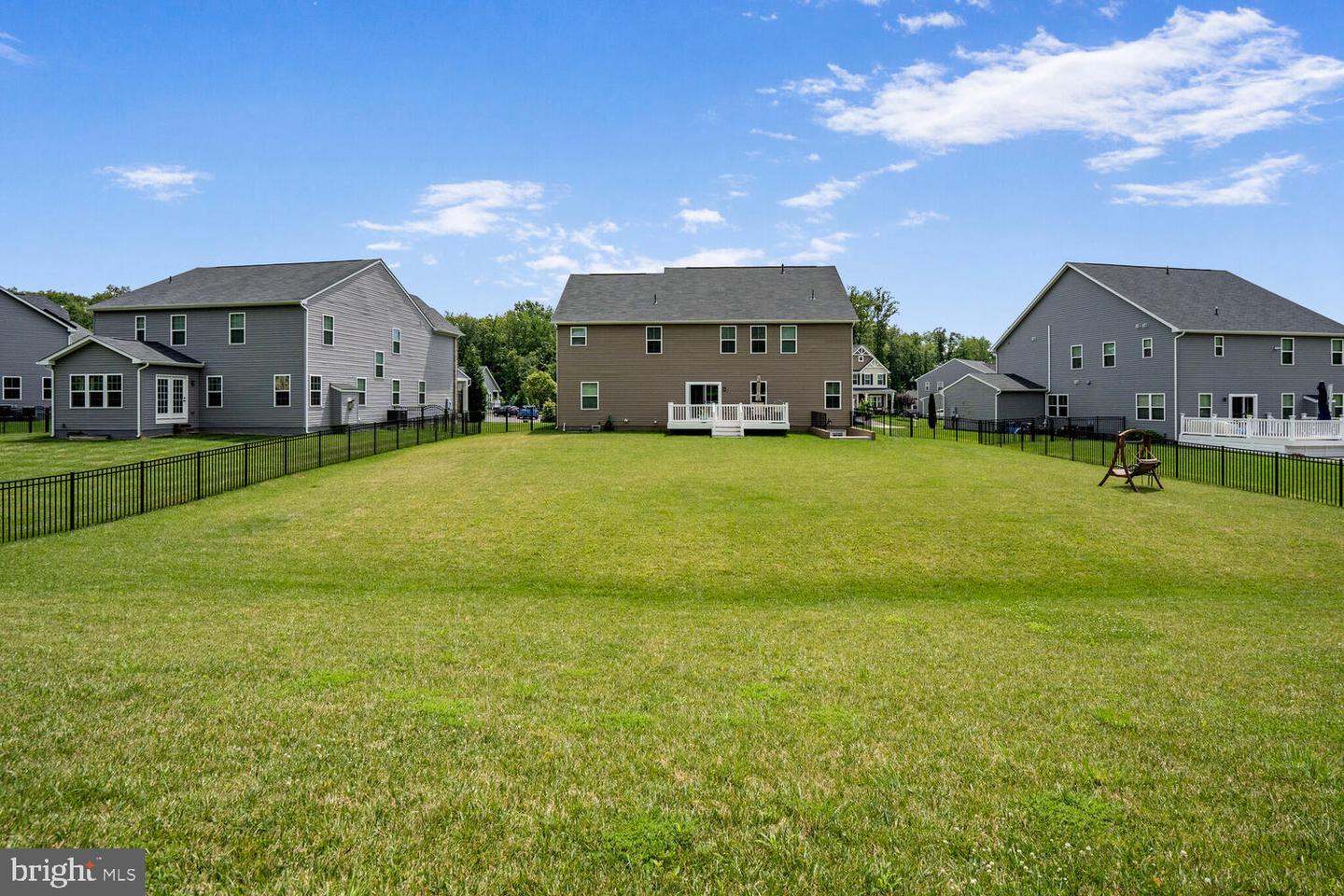 7483 LAKE WILLOW CT, WARRENTON, Virginia 20187, 8 Bedrooms Bedrooms, ,6 BathroomsBathrooms,Residential,For sale,7483 LAKE WILLOW CT,VAFQ2017464 MLS # VAFQ2017464