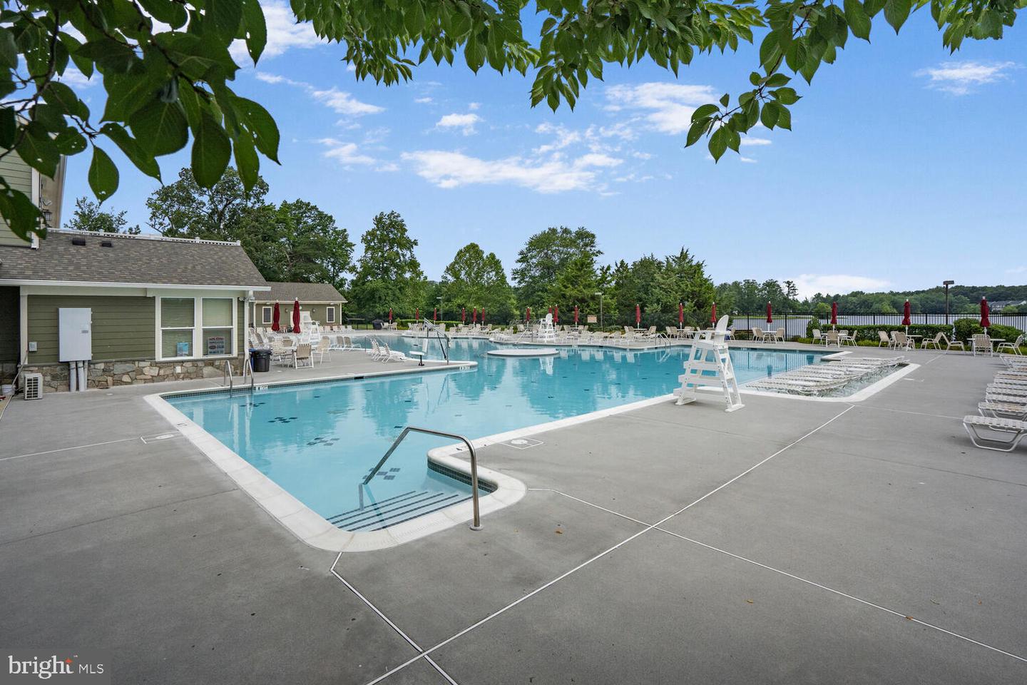 7483 LAKE WILLOW CT, WARRENTON, Virginia 20187, 8 Bedrooms Bedrooms, ,6 BathroomsBathrooms,Residential,For sale,7483 LAKE WILLOW CT,VAFQ2017464 MLS # VAFQ2017464