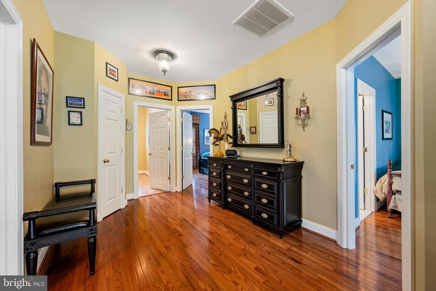 150 AMALFI CT, PURCELLVILLE, Virginia 20132, 4 Bedrooms Bedrooms, ,3 BathroomsBathrooms,Residential,For sale,150 AMALFI CT,VALO2102354 MLS # VALO2102354