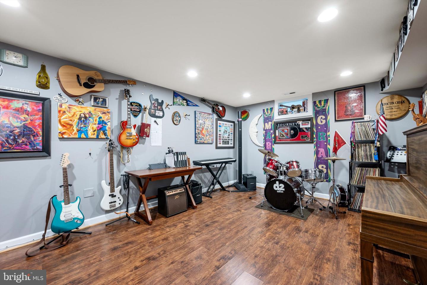 150 AMALFI CT, PURCELLVILLE, Virginia 20132, 4 Bedrooms Bedrooms, ,3 BathroomsBathrooms,Residential,For sale,150 AMALFI CT,VALO2102354 MLS # VALO2102354