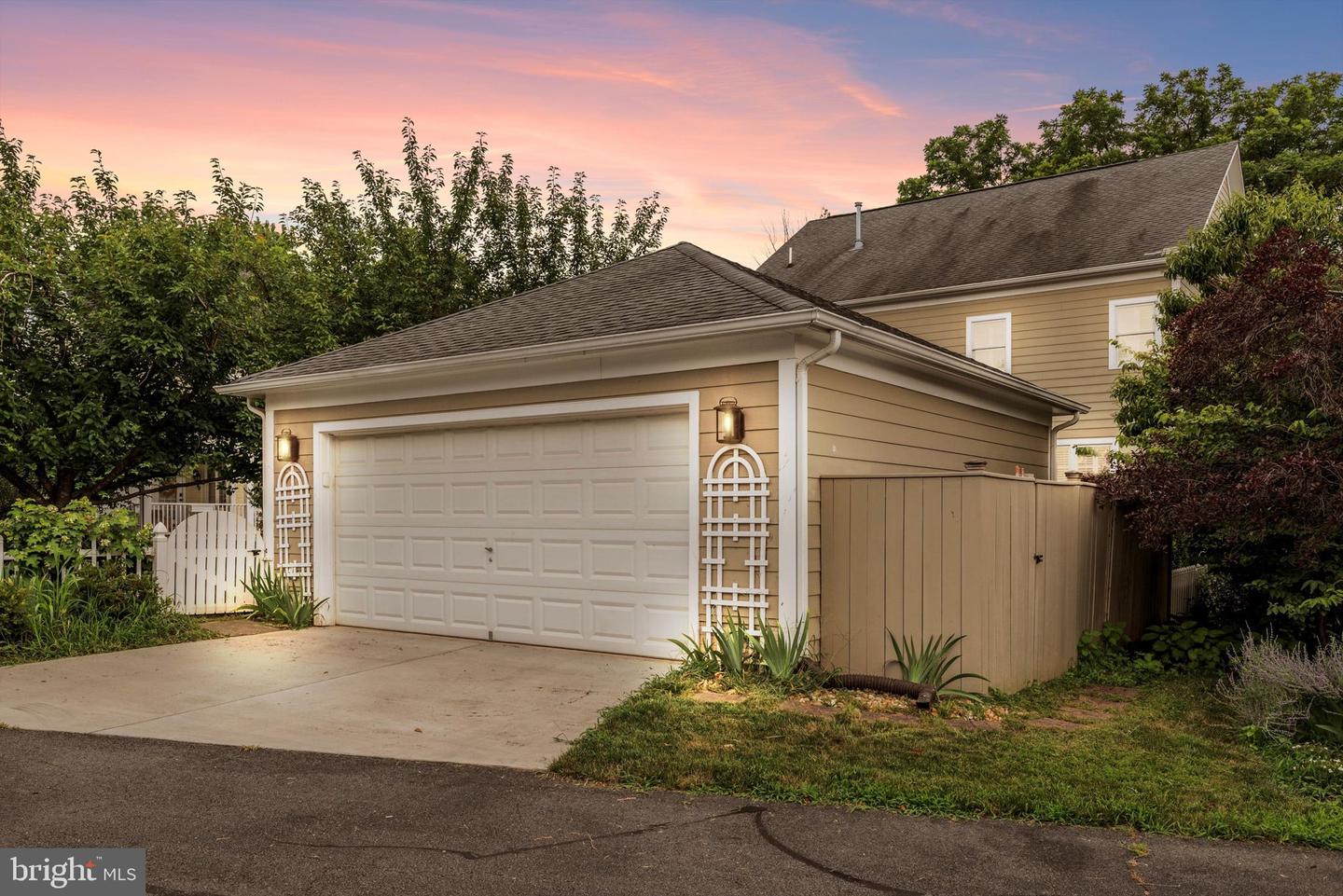 150 AMALFI CT, PURCELLVILLE, Virginia 20132, 4 Bedrooms Bedrooms, ,3 BathroomsBathrooms,Residential,For sale,150 AMALFI CT,VALO2102354 MLS # VALO2102354