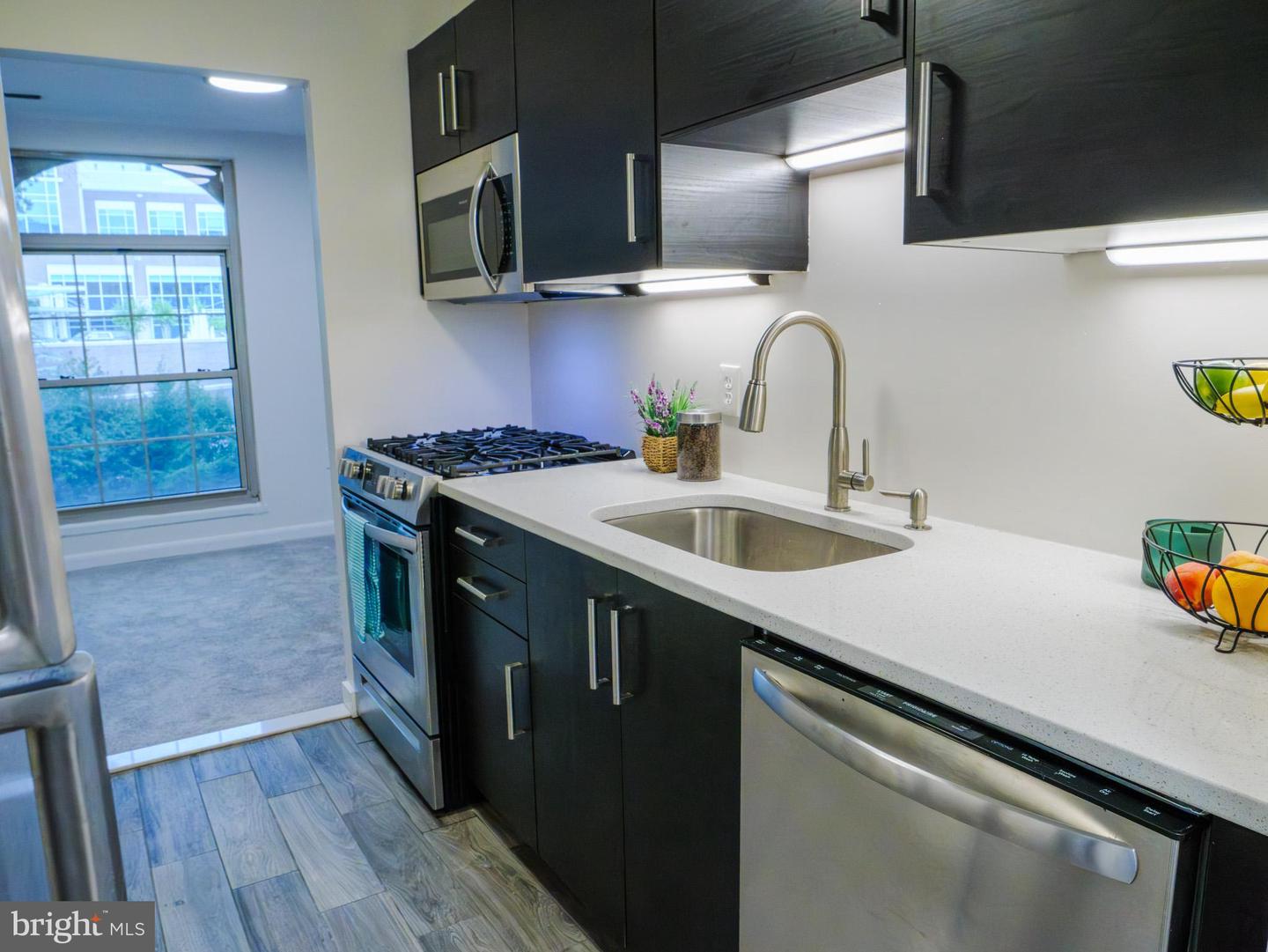 3376 WOODBURN RD #24, ANNANDALE, Virginia 22003, 1 Bedroom Bedrooms, ,1 BathroomBathrooms,Residential,For sale,3376 WOODBURN RD #24,VAFX2255848 MLS # VAFX2255848