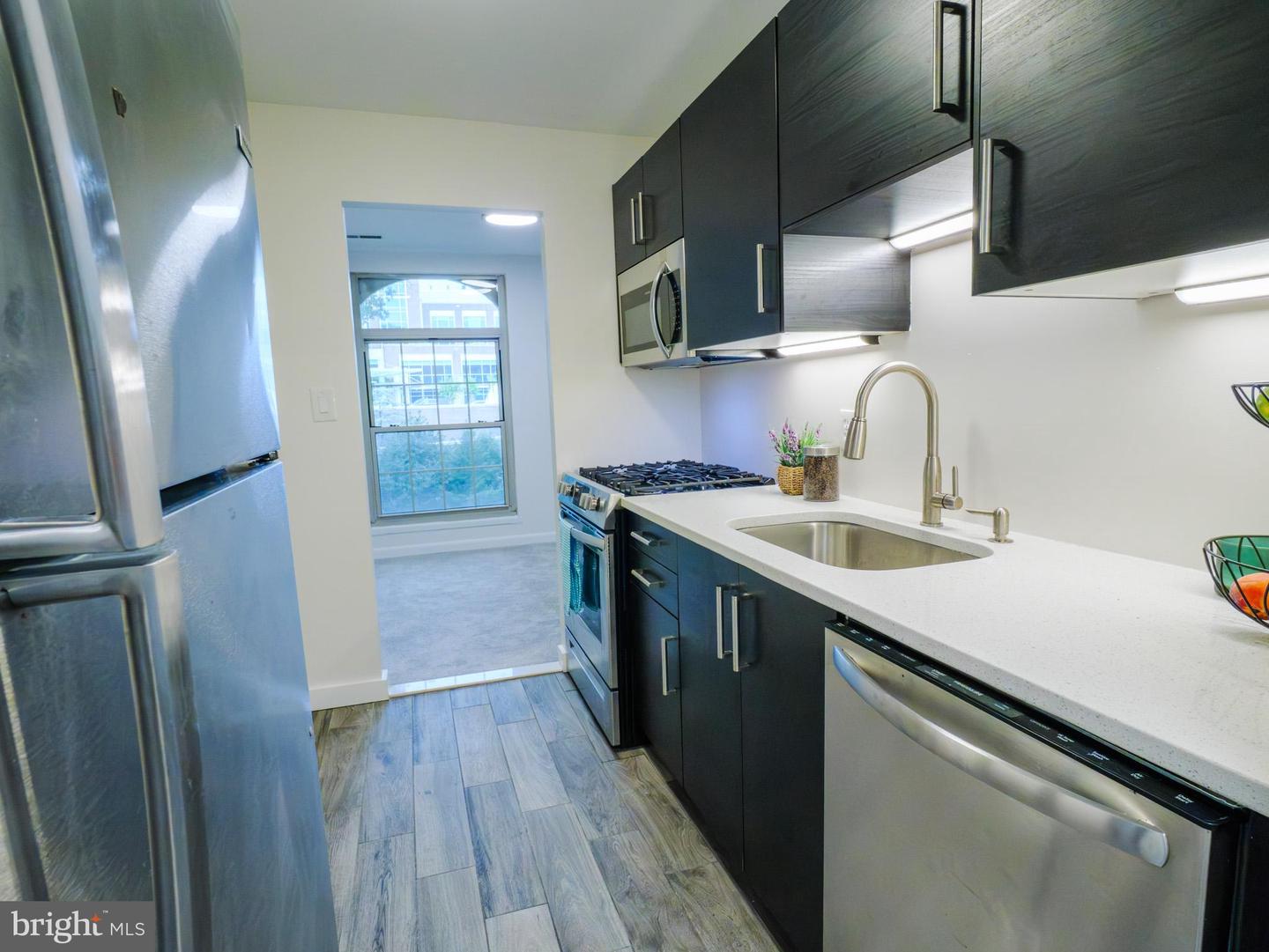 3376 WOODBURN RD #24, ANNANDALE, Virginia 22003, 1 Bedroom Bedrooms, ,1 BathroomBathrooms,Residential,For sale,3376 WOODBURN RD #24,VAFX2255848 MLS # VAFX2255848