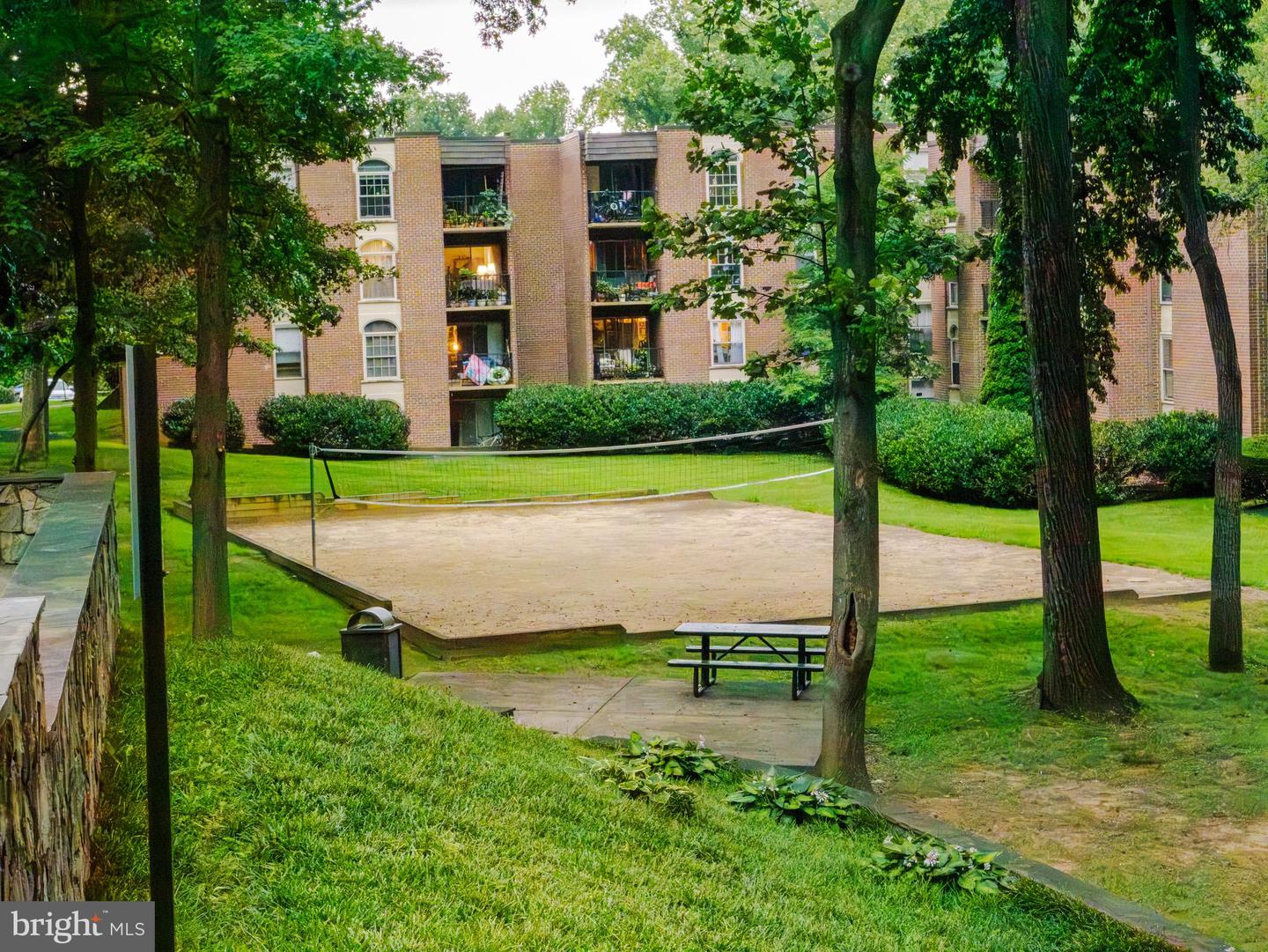 3376 WOODBURN RD #24, ANNANDALE, Virginia 22003, 1 Bedroom Bedrooms, ,1 BathroomBathrooms,Residential,For sale,3376 WOODBURN RD #24,VAFX2255848 MLS # VAFX2255848