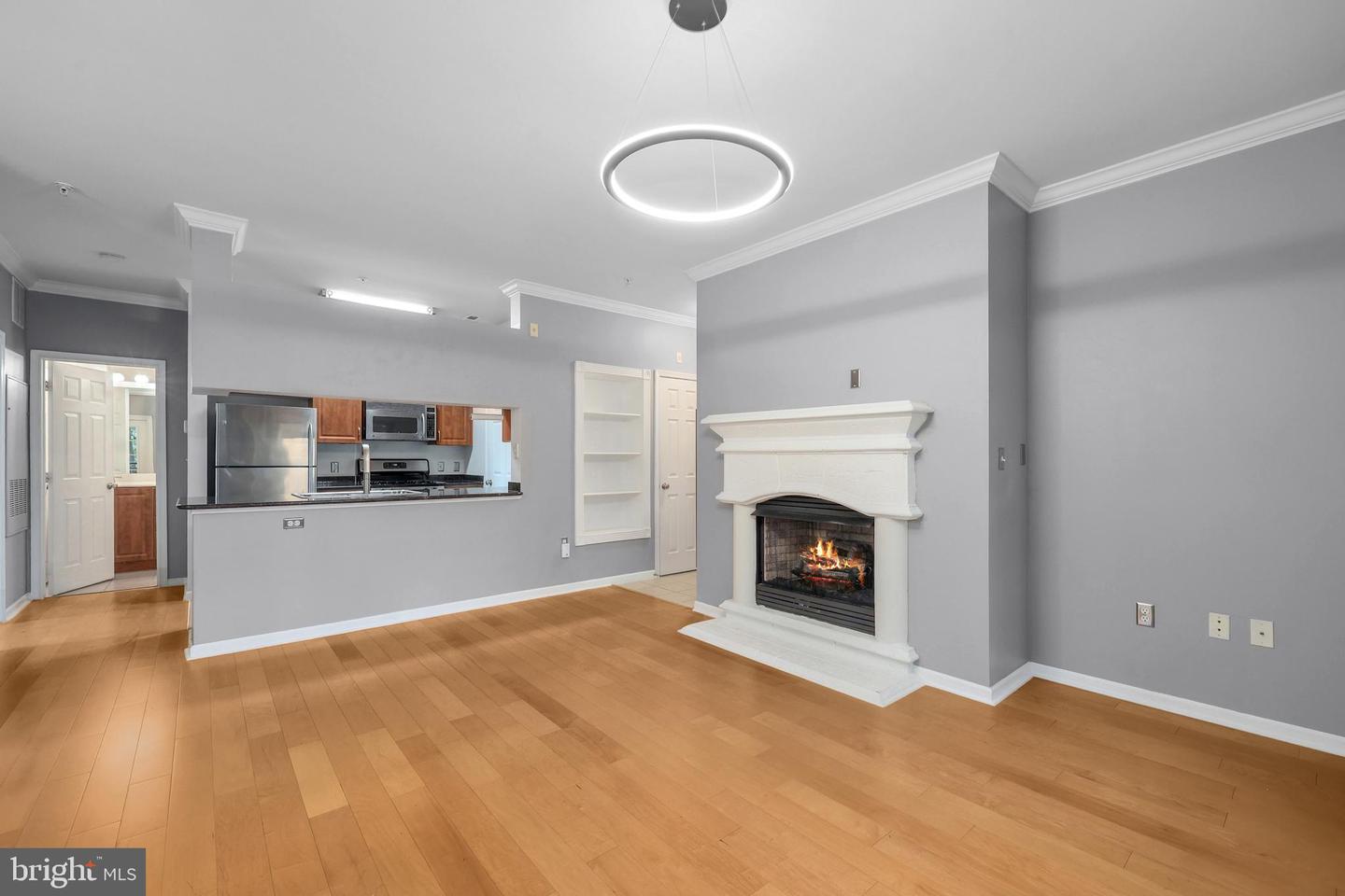 12108 GARDEN GROVE CIR #203, FAIRFAX, Virginia 22030, 1 Bedroom Bedrooms, ,1 BathroomBathrooms,Residential,For sale,12108 GARDEN GROVE CIR #203,VAFX2255998 MLS # VAFX2255998
