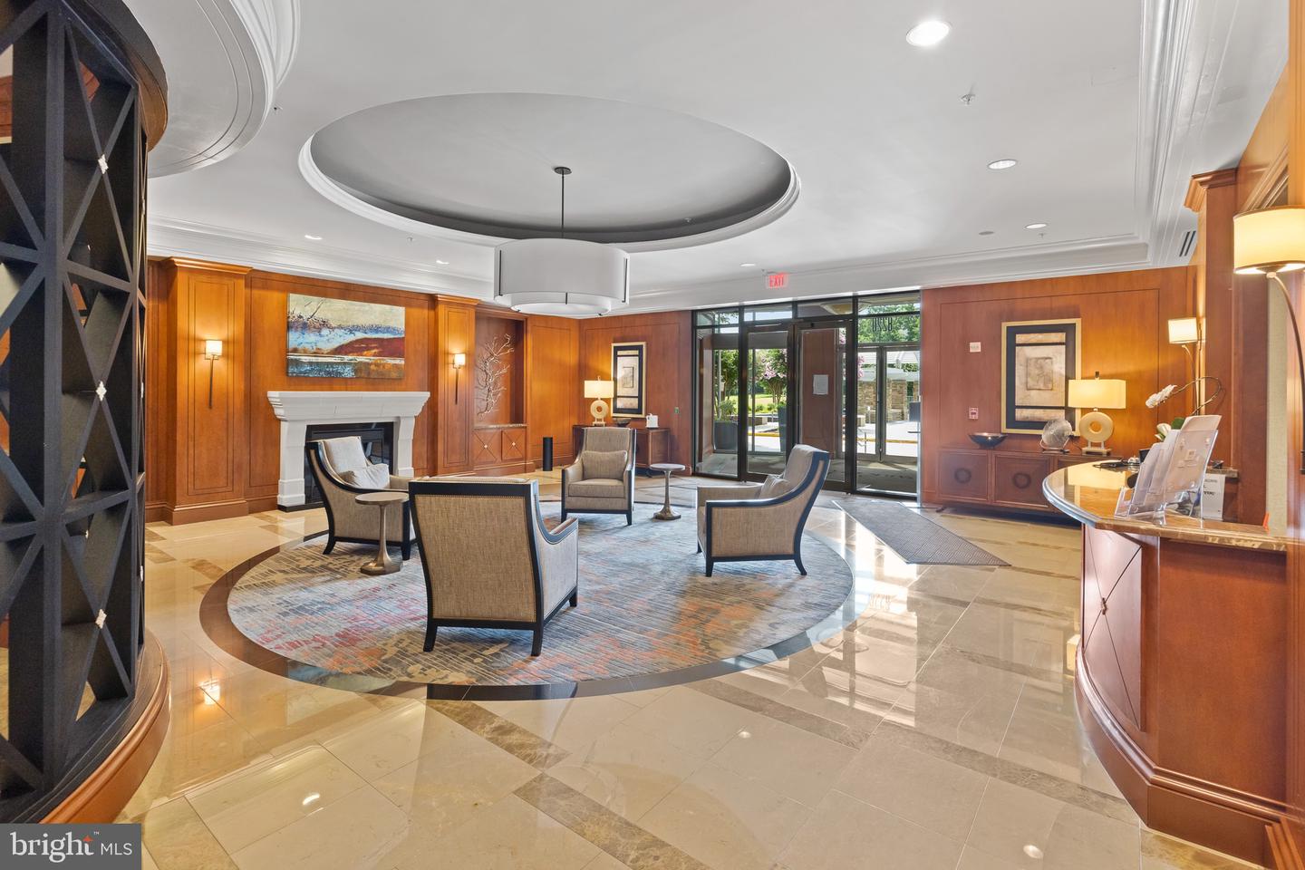 8220 CRESTWOOD HEIGHTS DR #213, MCLEAN, Virginia 22102, 1 Bedroom Bedrooms, ,1 BathroomBathrooms,Residential,For sale,8220 CRESTWOOD HEIGHTS DR #213,VAFX2256032 MLS # VAFX2256032
