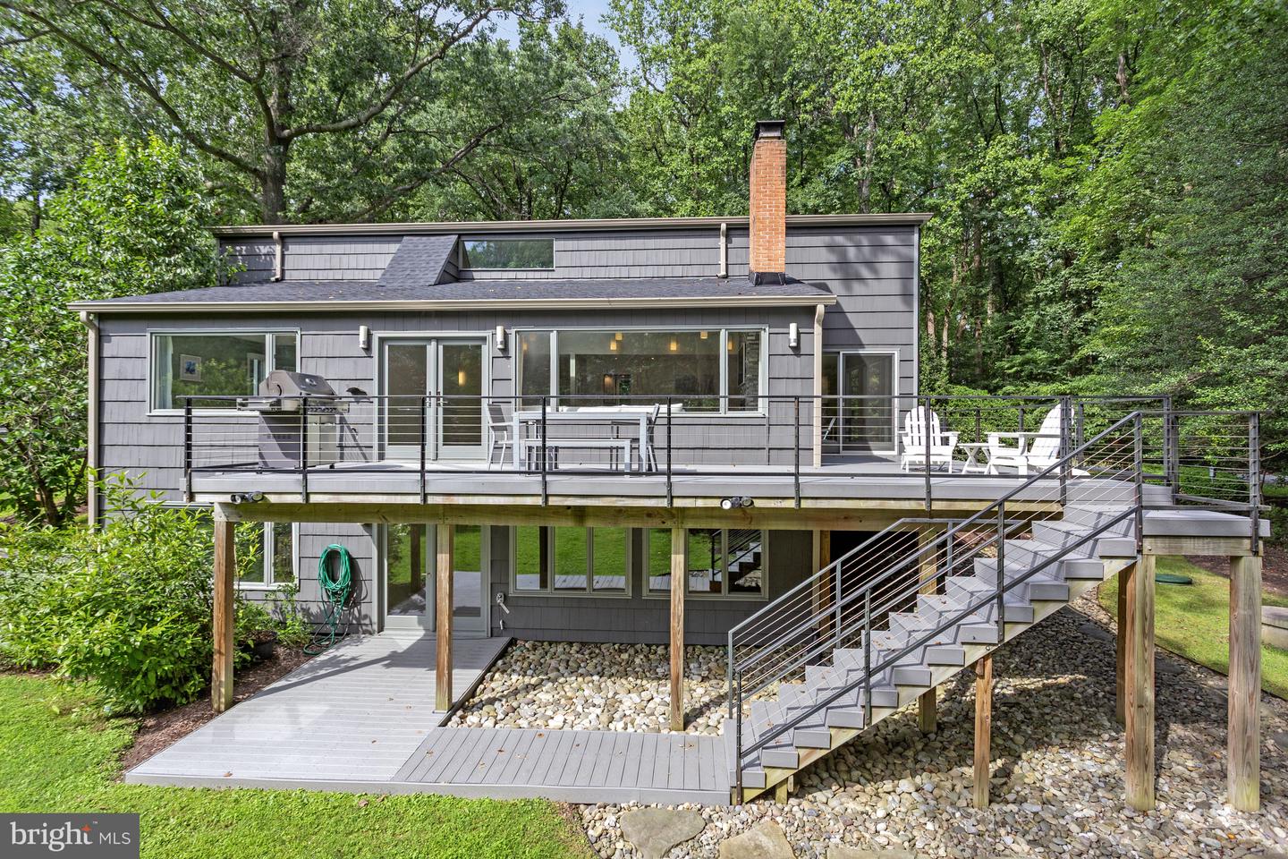 718 SPRINGVALE RD, GREAT FALLS, Virginia 22066, 4 Bedrooms Bedrooms, ,3 BathroomsBathrooms,Residential,For sale,718 SPRINGVALE RD,VAFX2256140 MLS # VAFX2256140