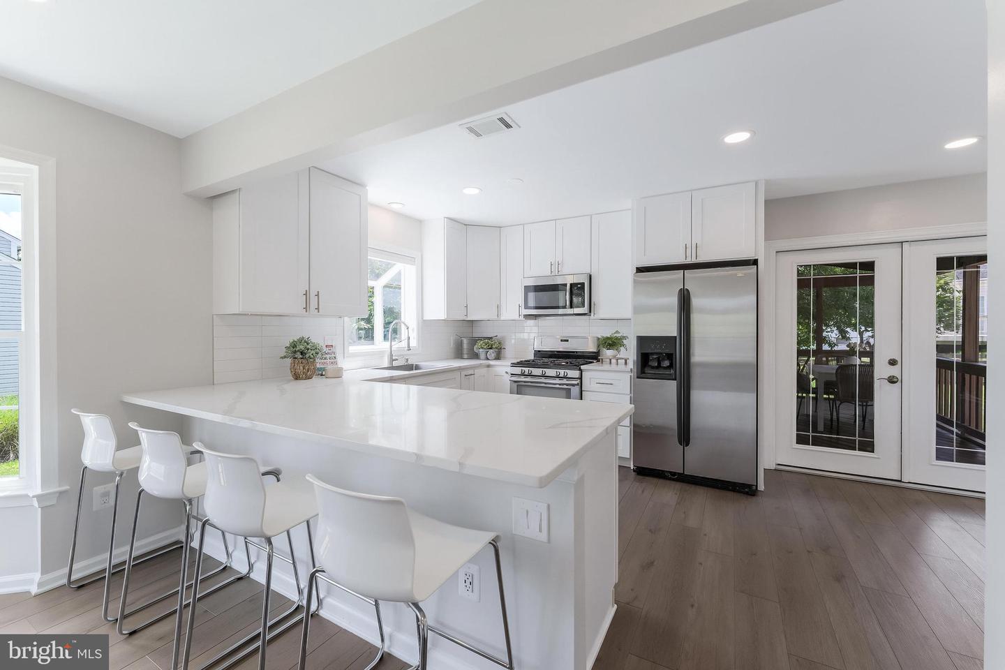 3436 HIDDEN MEADOW DR, FAIRFAX, Virginia 22033, 4 Bedrooms Bedrooms, 16 Rooms Rooms,3 BathroomsBathrooms,Residential,For sale,3436 HIDDEN MEADOW DR,VAFX2256220 MLS # VAFX2256220
