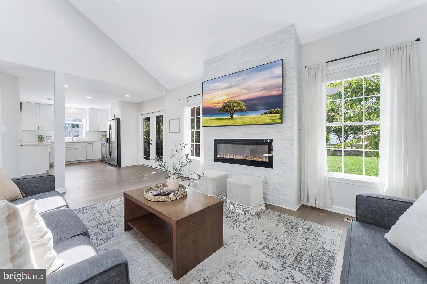 3436 HIDDEN MEADOW DR, FAIRFAX, Virginia 22033, 4 Bedrooms Bedrooms, 16 Rooms Rooms,3 BathroomsBathrooms,Residential,For sale,3436 HIDDEN MEADOW DR,VAFX2256220 MLS # VAFX2256220