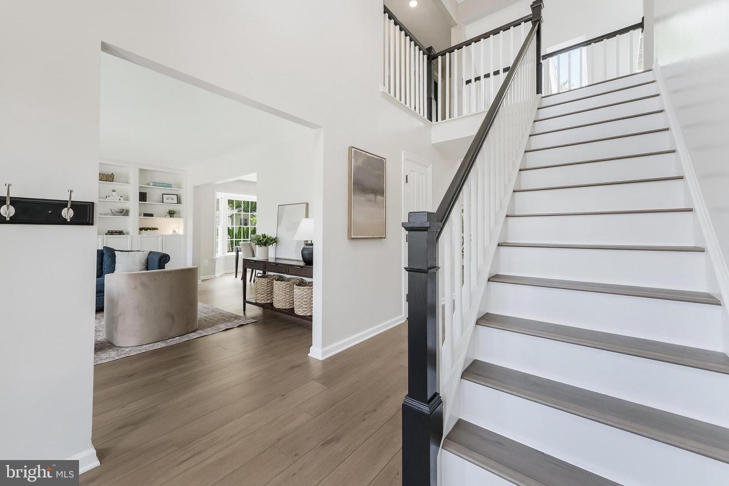 3436 HIDDEN MEADOW DR, FAIRFAX, Virginia 22033, 4 Bedrooms Bedrooms, 16 Rooms Rooms,3 BathroomsBathrooms,Residential,For sale,3436 HIDDEN MEADOW DR,VAFX2256220 MLS # VAFX2256220