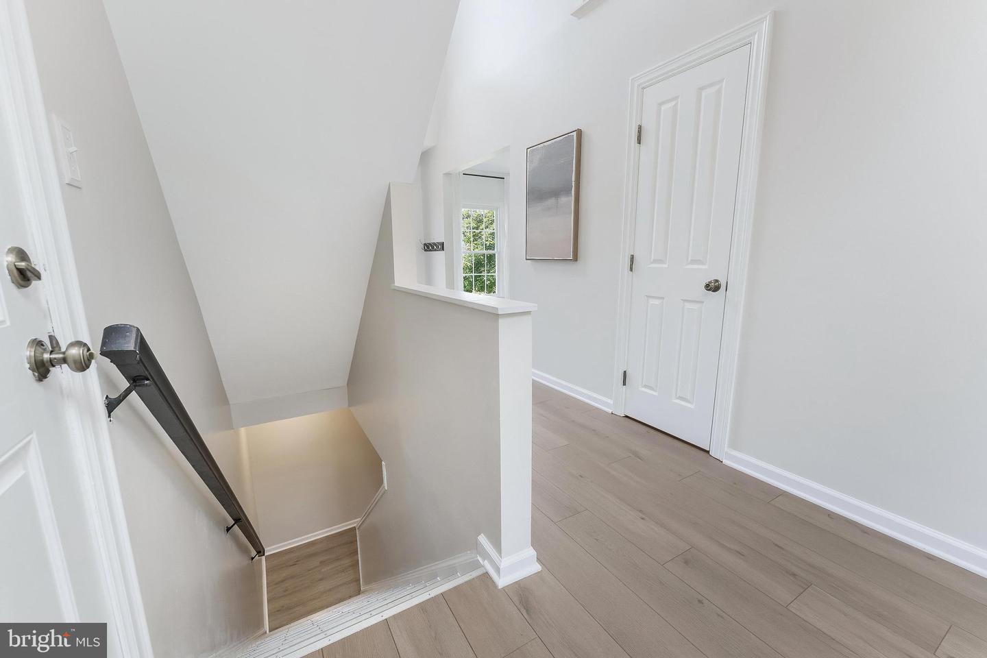 3436 HIDDEN MEADOW DR, FAIRFAX, Virginia 22033, 4 Bedrooms Bedrooms, 16 Rooms Rooms,3 BathroomsBathrooms,Residential,For sale,3436 HIDDEN MEADOW DR,VAFX2256220 MLS # VAFX2256220