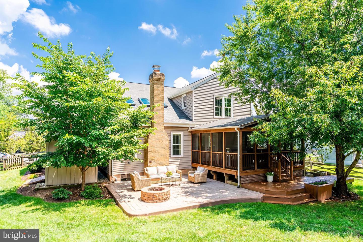 3436 HIDDEN MEADOW DR, FAIRFAX, Virginia 22033, 4 Bedrooms Bedrooms, 16 Rooms Rooms,3 BathroomsBathrooms,Residential,For sale,3436 HIDDEN MEADOW DR,VAFX2256220 MLS # VAFX2256220