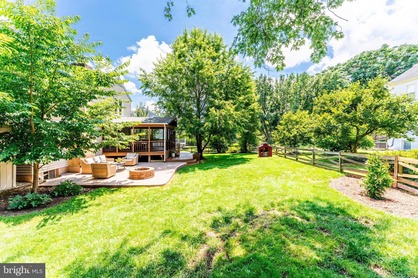3436 HIDDEN MEADOW DR, FAIRFAX, Virginia 22033, 4 Bedrooms Bedrooms, 16 Rooms Rooms,3 BathroomsBathrooms,Residential,For sale,3436 HIDDEN MEADOW DR,VAFX2256220 MLS # VAFX2256220