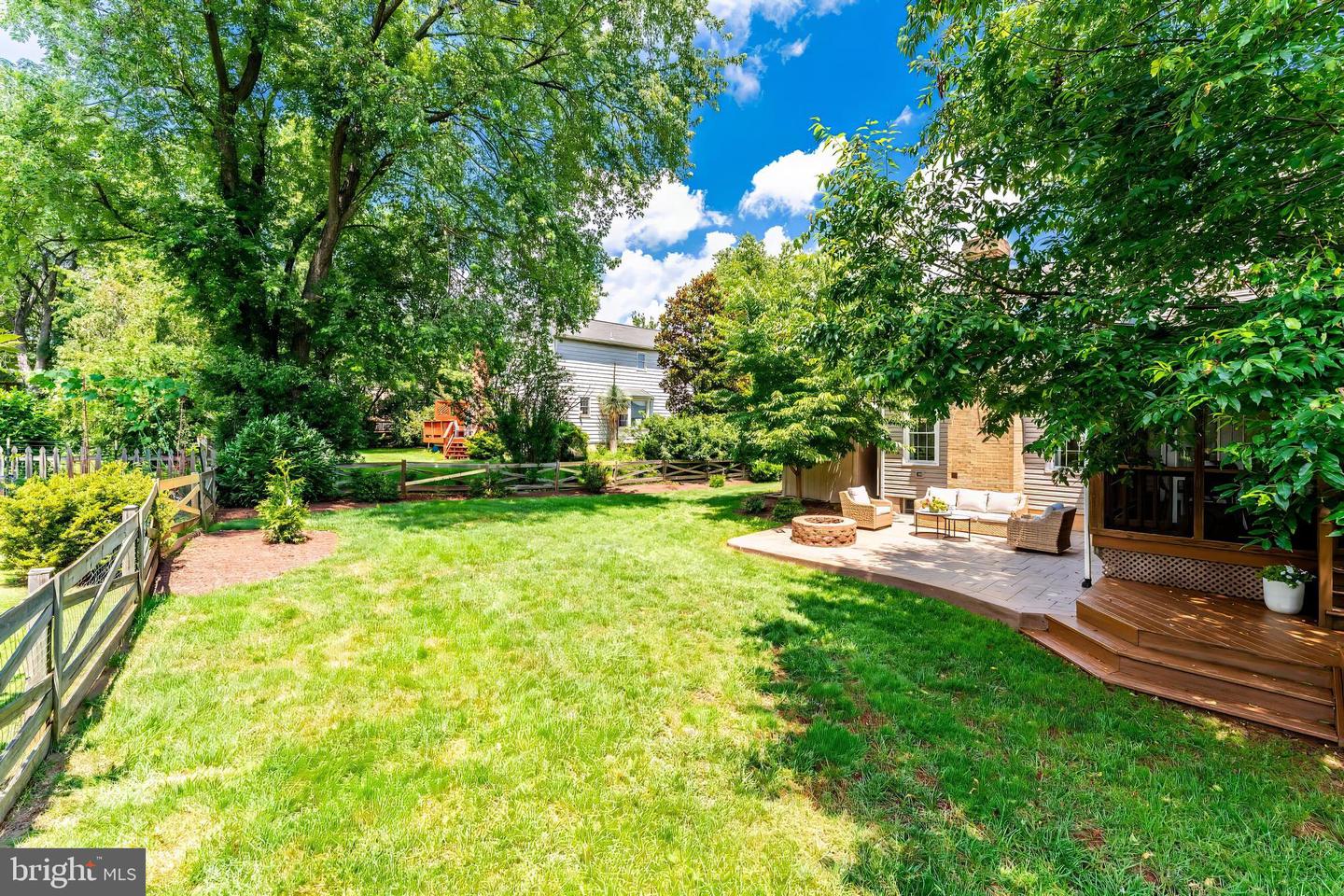 3436 HIDDEN MEADOW DR, FAIRFAX, Virginia 22033, 4 Bedrooms Bedrooms, 16 Rooms Rooms,3 BathroomsBathrooms,Residential,For sale,3436 HIDDEN MEADOW DR,VAFX2256220 MLS # VAFX2256220