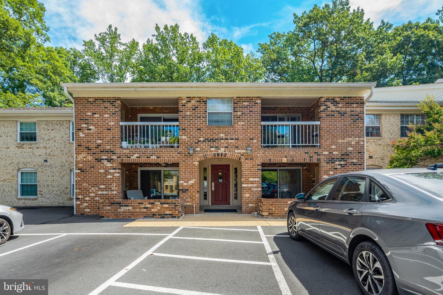 5942 COVE LANDING RD #303, BURKE, Virginia 22015, 2 Bedrooms Bedrooms, ,2 BathroomsBathrooms,Residential,For sale,5942 COVE LANDING RD #303,VAFX2256588 MLS # VAFX2256588