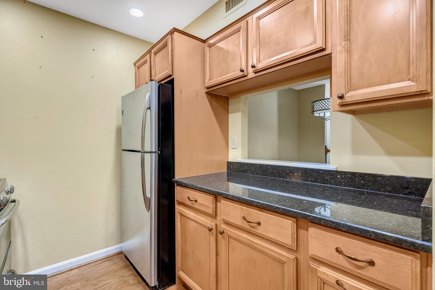 5942 COVE LANDING RD #303, BURKE, Virginia 22015, 2 Bedrooms Bedrooms, ,2 BathroomsBathrooms,Residential,For sale,5942 COVE LANDING RD #303,VAFX2256588 MLS # VAFX2256588