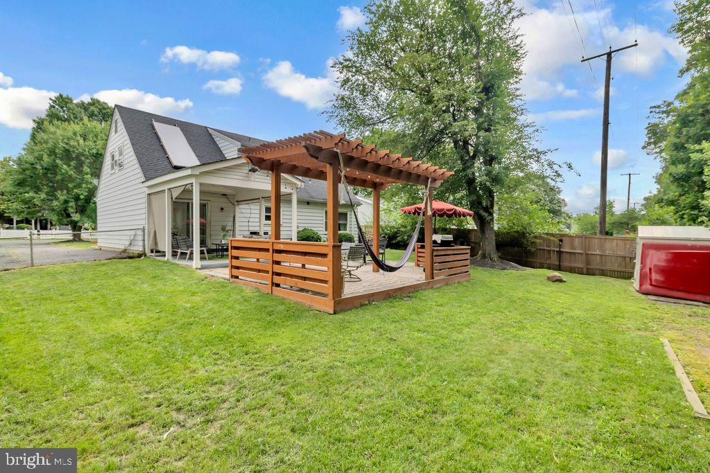1112 E MAPLE AVE, STERLING, Virginia 20164, 4 Bedrooms Bedrooms, ,2 BathroomsBathrooms,Residential,For sale,1112 E MAPLE AVE,VALO2102852 MLS # VALO2102852