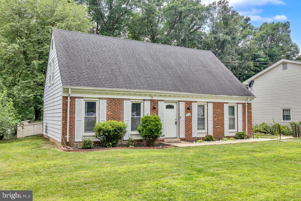 1112 E MAPLE AVE, STERLING, Virginia 20164, 4 Bedrooms Bedrooms, ,2 BathroomsBathrooms,Residential,For sale,1112 E MAPLE AVE,VALO2102852 MLS # VALO2102852