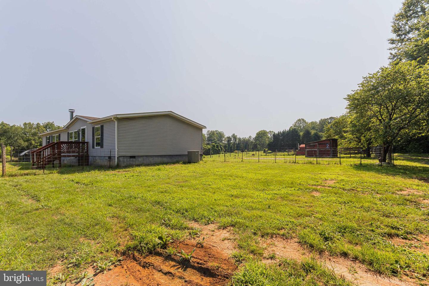 2 PADDOCK LN, FREDERICKSBURG, Virginia 22406, 3 Bedrooms Bedrooms, ,2 BathroomsBathrooms,Residential,For sale,2 PADDOCK LN,VAST2041018 MLS # VAST2041018