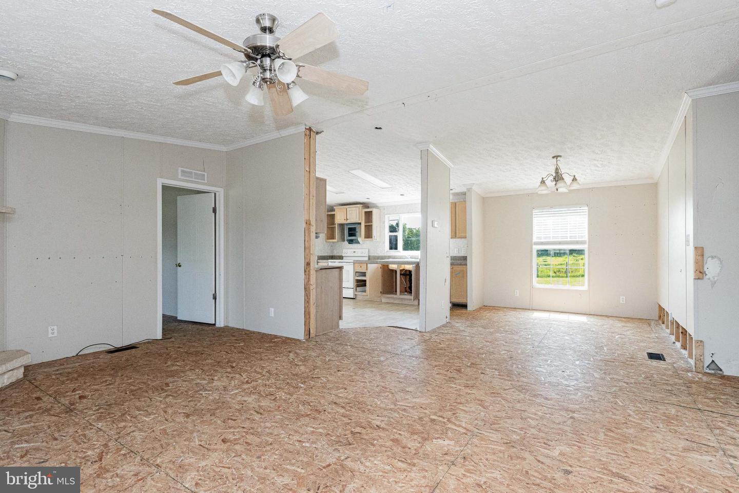 2 PADDOCK LN, FREDERICKSBURG, Virginia 22406, 3 Bedrooms Bedrooms, ,2 BathroomsBathrooms,Residential,For sale,2 PADDOCK LN,VAST2041018 MLS # VAST2041018