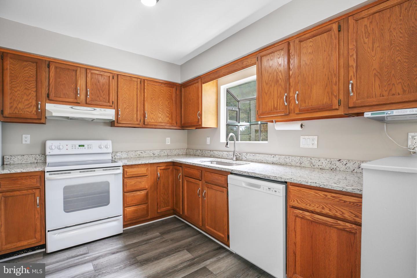 10615 HOLLEYBROOKE DR, SPOTSYLVANIA, Virginia 22553, 3 Bedrooms Bedrooms, ,1 BathroomBathrooms,Residential,For sale,10615 HOLLEYBROOKE DR,VASP2034846 MLS # VASP2034846