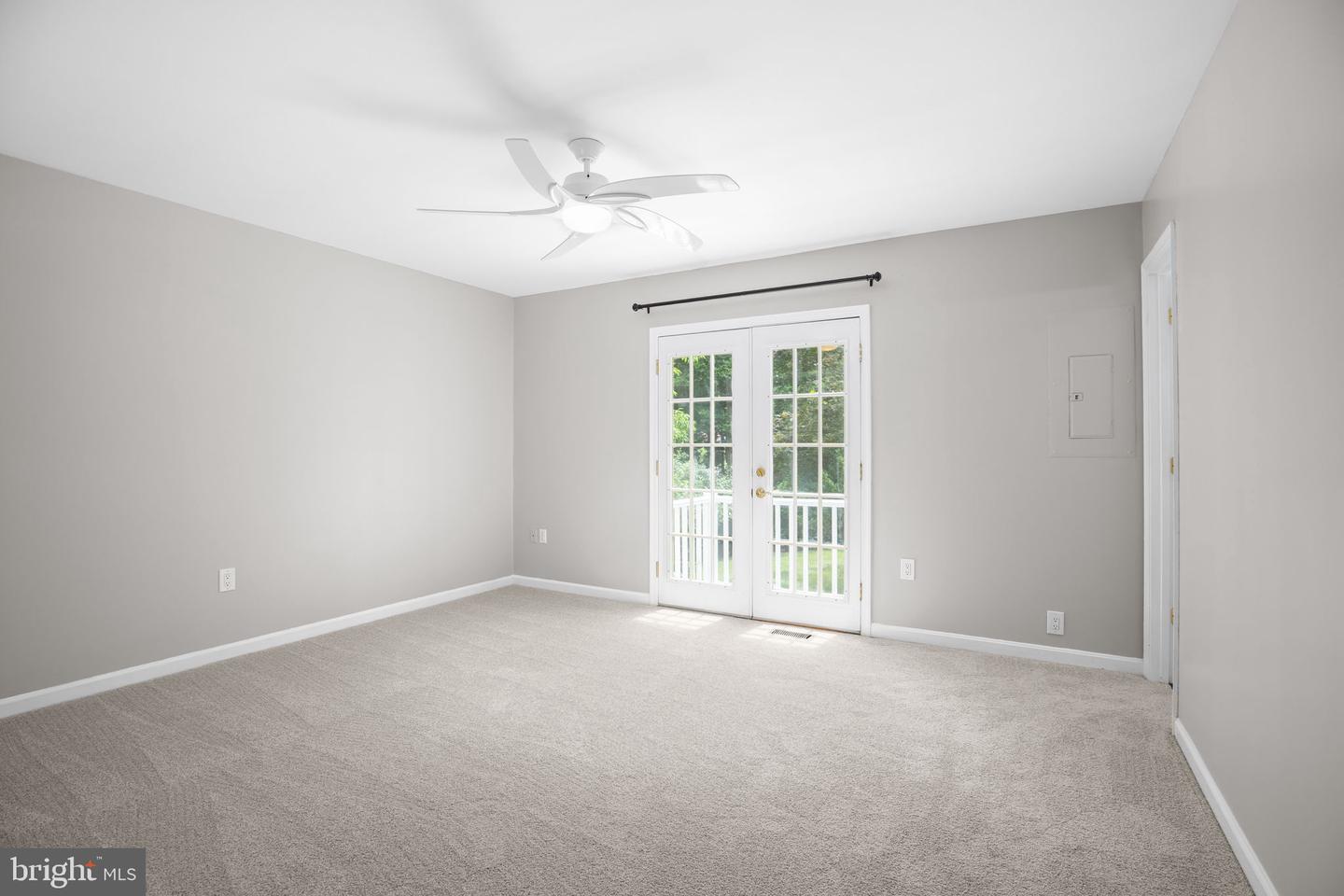 10615 HOLLEYBROOKE DR, SPOTSYLVANIA, Virginia 22553, 3 Bedrooms Bedrooms, ,1 BathroomBathrooms,Residential,For sale,10615 HOLLEYBROOKE DR,VASP2034846 MLS # VASP2034846