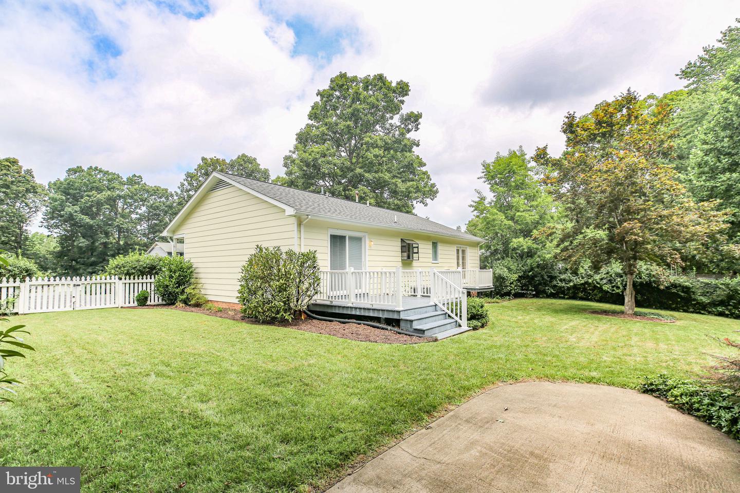 10615 HOLLEYBROOKE DR, SPOTSYLVANIA, Virginia 22553, 3 Bedrooms Bedrooms, ,1 BathroomBathrooms,Residential,For sale,10615 HOLLEYBROOKE DR,VASP2034846 MLS # VASP2034846