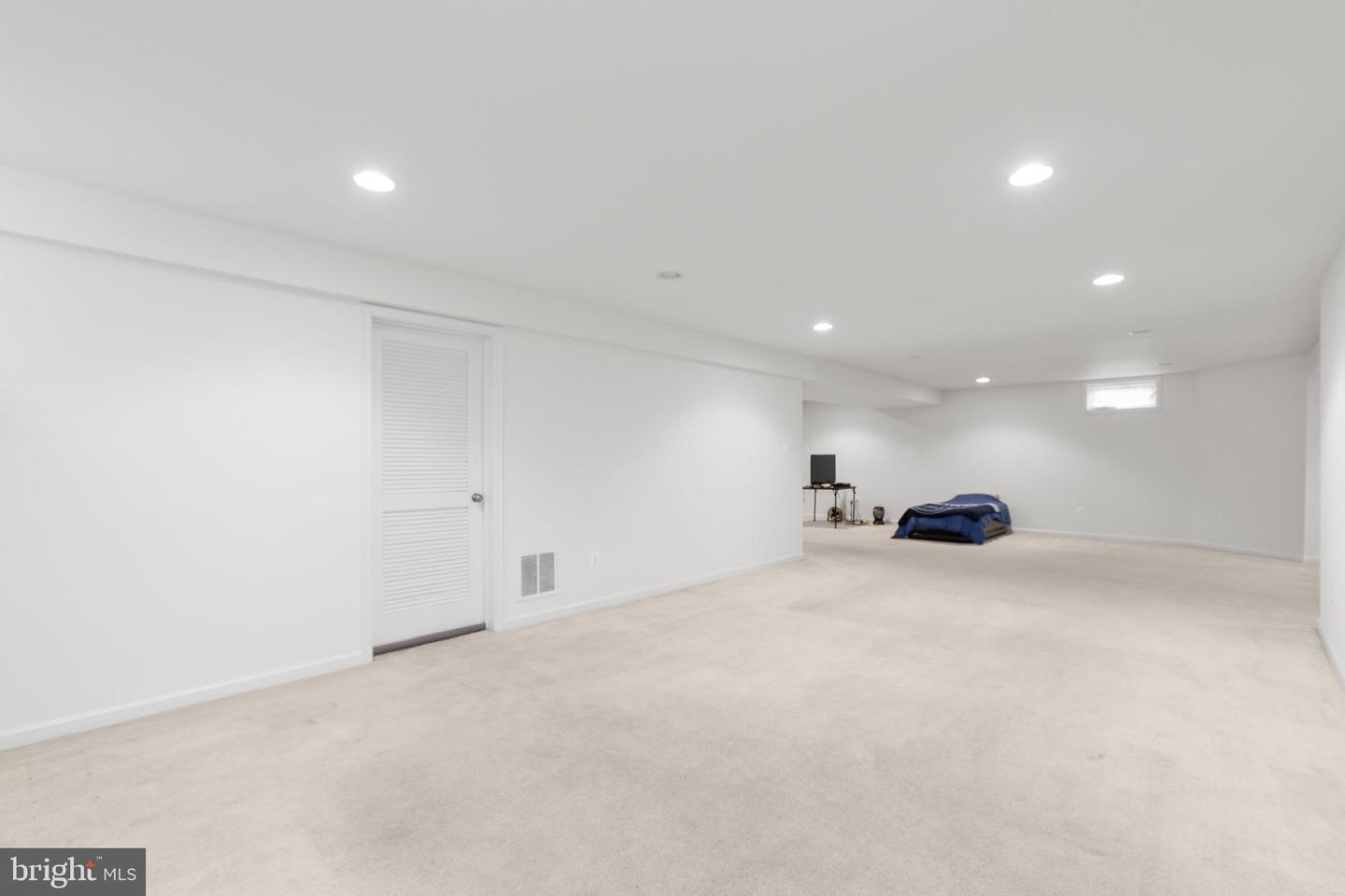 9601 HAZELBROOK CT, FREDERICKSBURG, Virginia 22407, 4 Bedrooms Bedrooms, ,2 BathroomsBathrooms,Residential,For sale,9601 HAZELBROOK CT,VASP2034852 MLS # VASP2034852
