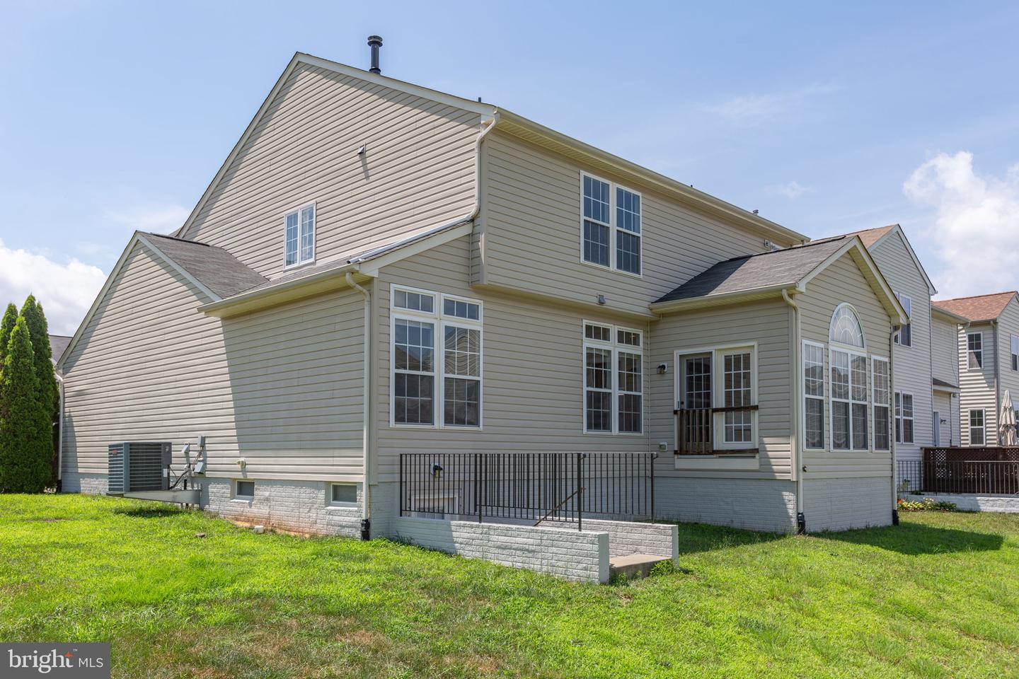 9601 HAZELBROOK CT, FREDERICKSBURG, Virginia 22407, 4 Bedrooms Bedrooms, ,2 BathroomsBathrooms,Residential,For sale,9601 HAZELBROOK CT,VASP2034852 MLS # VASP2034852