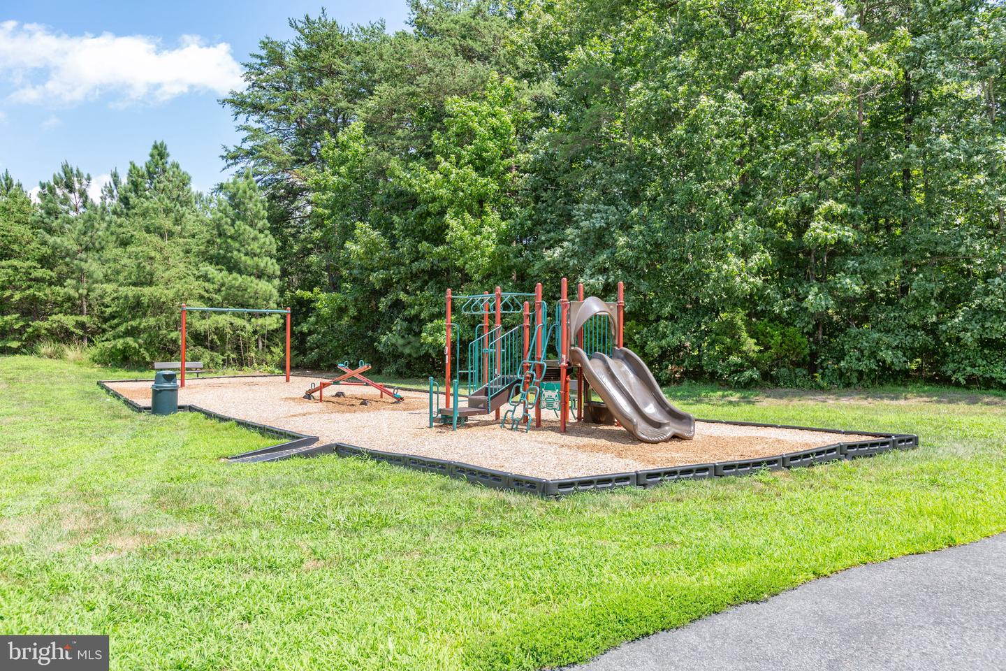9601 HAZELBROOK CT, FREDERICKSBURG, Virginia 22407, 4 Bedrooms Bedrooms, ,2 BathroomsBathrooms,Residential,For sale,9601 HAZELBROOK CT,VASP2034852 MLS # VASP2034852