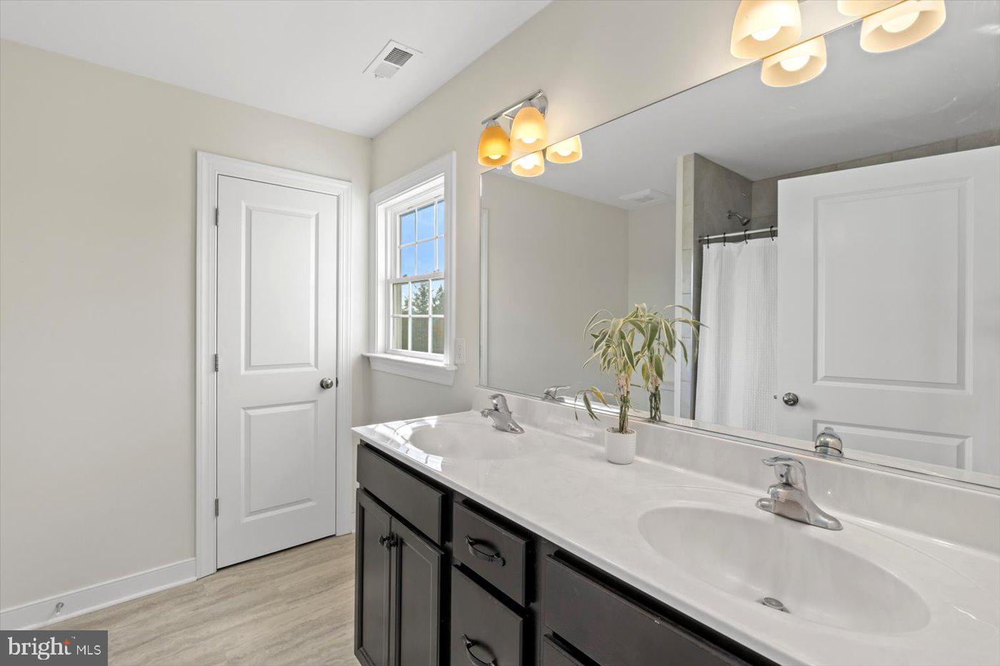 13258 STONEWALL JACKSON RD, WOODFORD, Virginia 22580, 3 Bedrooms Bedrooms, ,2 BathroomsBathrooms,Residential,For sale,13258 STONEWALL JACKSON RD,VACV2008538 MLS # VACV2008538