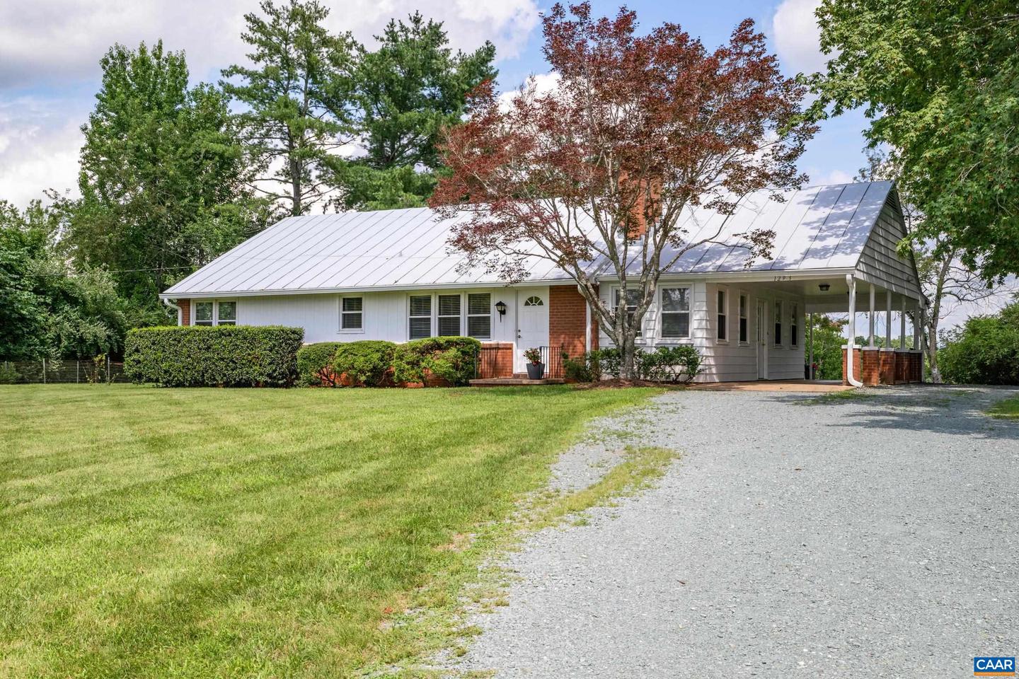 1293 REAS FORD RD, EARLYSVILLE, Virginia 22936, 3 Bedrooms Bedrooms, ,3 BathroomsBathrooms,Residential,For sale,1293 REAS FORD RD,667009 MLS # 667009