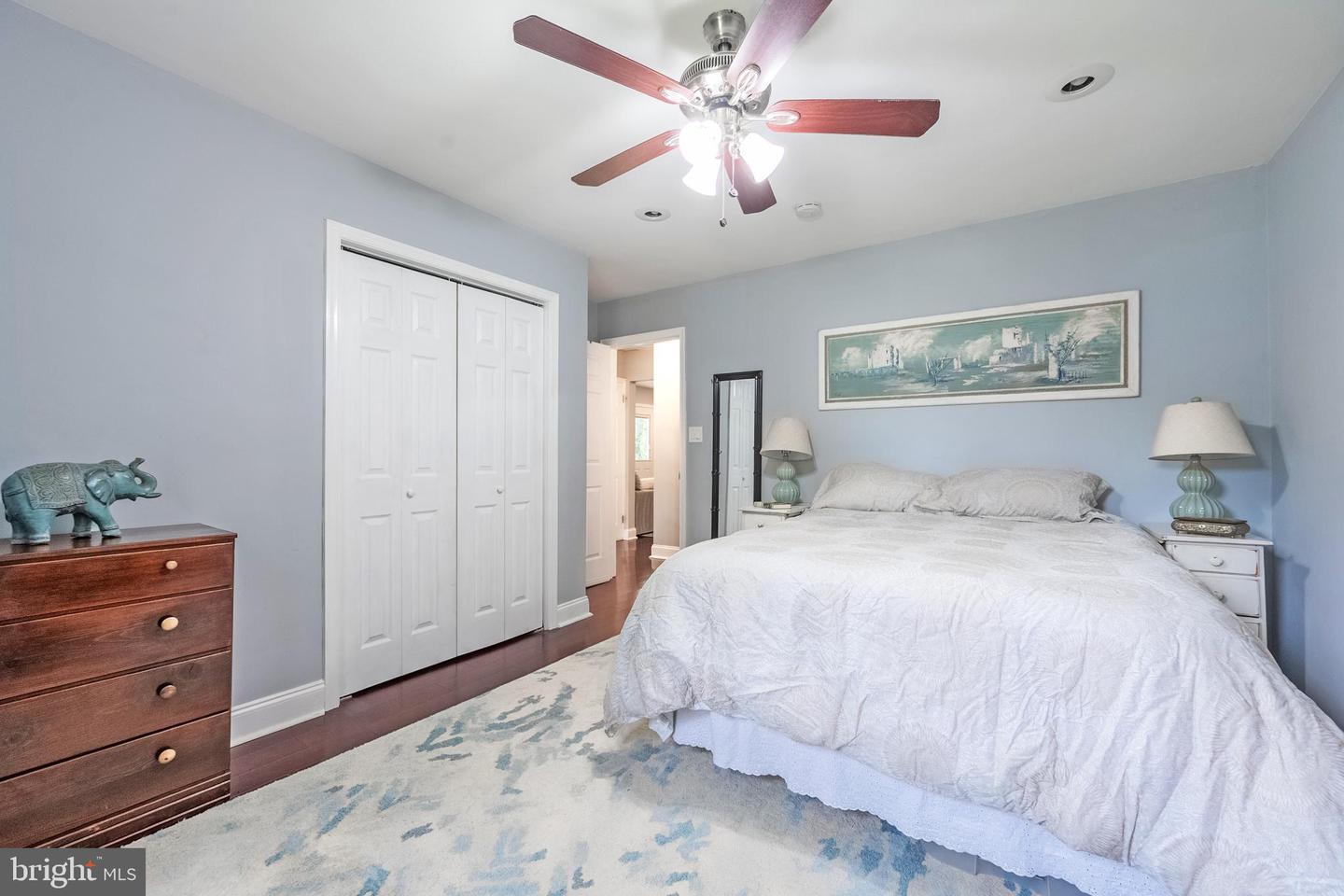 214 LEWIS ST NW, VIENNA, Virginia 22180, 5 Bedrooms Bedrooms, ,3 BathroomsBathrooms,Residential,For sale,214 LEWIS ST NW,VAFX2256940 MLS # VAFX2256940