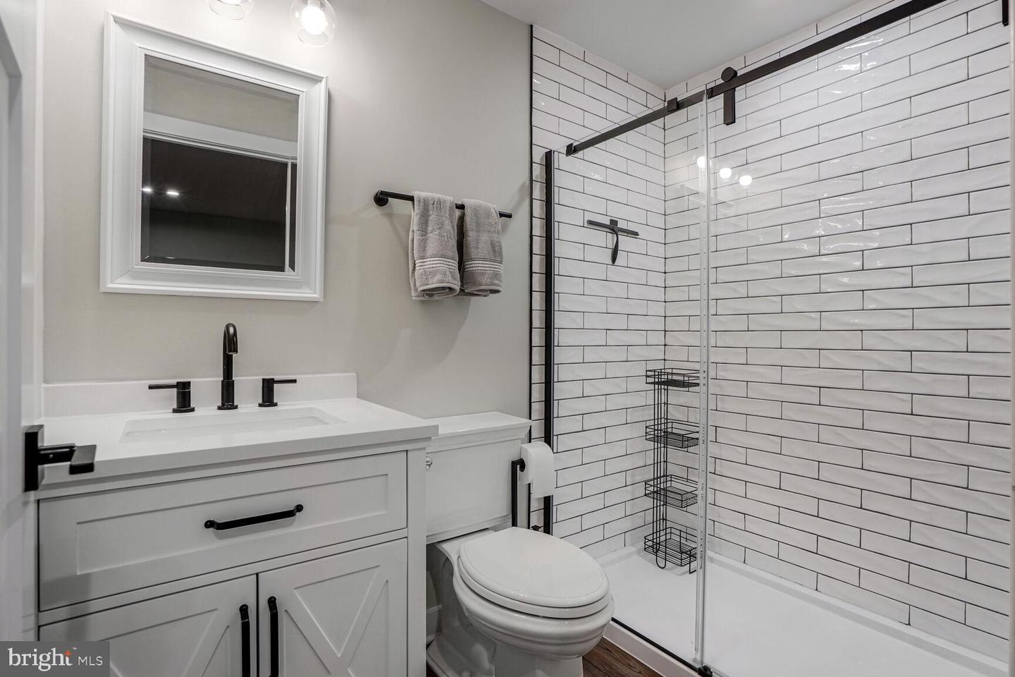 7424 LAKE WILLOW CT, WARRENTON, Virginia 20187, 4 Bedrooms Bedrooms, ,3 BathroomsBathrooms,Residential,For sale,7424 LAKE WILLOW CT,VAFQ2017562 MLS # VAFQ2017562