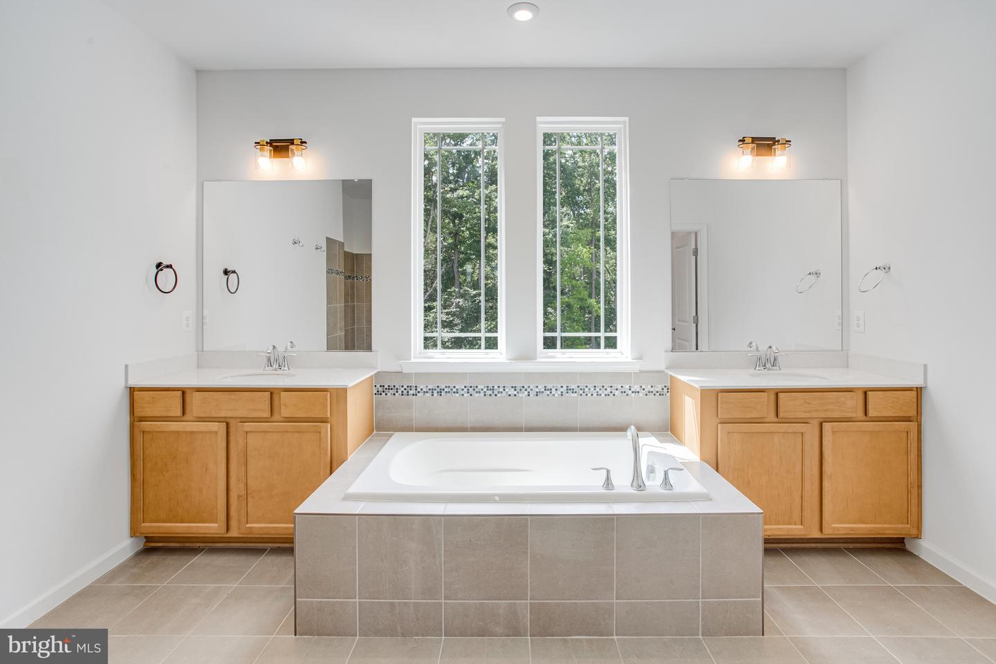 58 BOXELDER DR, STAFFORD, Virginia 22554, 4 Bedrooms Bedrooms, ,3 BathroomsBathrooms,Residential,For sale,58 BOXELDER DR,VAST2041038 MLS # VAST2041038