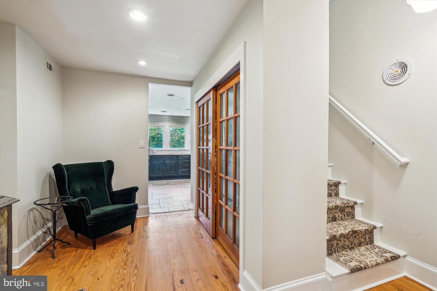12377 HENDERSON RD, CLIFTON, Virginia 20124, 4 Bedrooms Bedrooms, ,2 BathroomsBathrooms,Residential,For sale,12377 HENDERSON RD,VAFX2256980 MLS # VAFX2256980