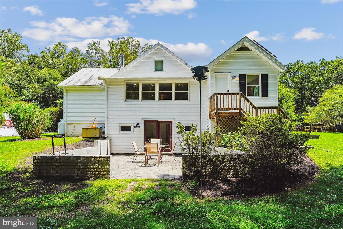 12377 HENDERSON RD, CLIFTON, Virginia 20124, 4 Bedrooms Bedrooms, ,2 BathroomsBathrooms,Residential,For sale,12377 HENDERSON RD,VAFX2256980 MLS # VAFX2256980