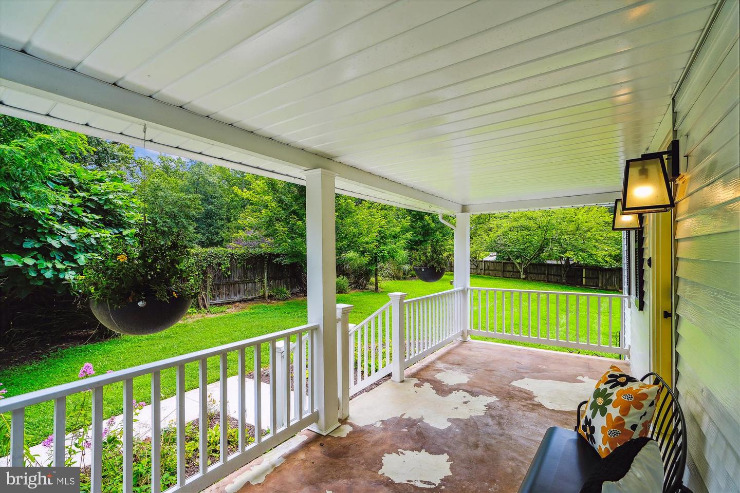 12377 HENDERSON RD, CLIFTON, Virginia 20124, 4 Bedrooms Bedrooms, ,2 BathroomsBathrooms,Residential,For sale,12377 HENDERSON RD,VAFX2256980 MLS # VAFX2256980