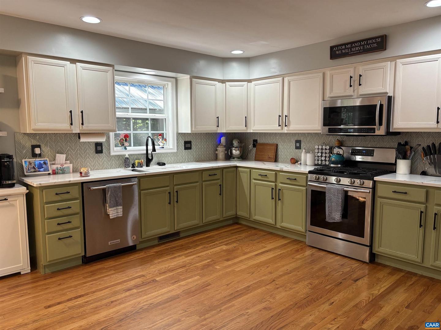 222 WHITE CEDAR RD, BARBOURSVILLE, Virginia 22923, 3 Bedrooms Bedrooms, ,3 BathroomsBathrooms,Residential,For sale,222 WHITE CEDAR RD,667043 MLS # 667043