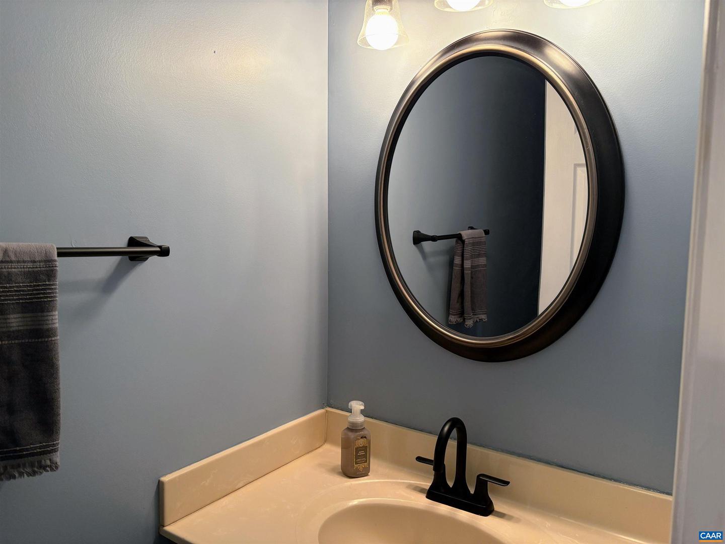 222 WHITE CEDAR RD, BARBOURSVILLE, Virginia 22923, 3 Bedrooms Bedrooms, ,3 BathroomsBathrooms,Residential,For sale,222 WHITE CEDAR RD,667043 MLS # 667043