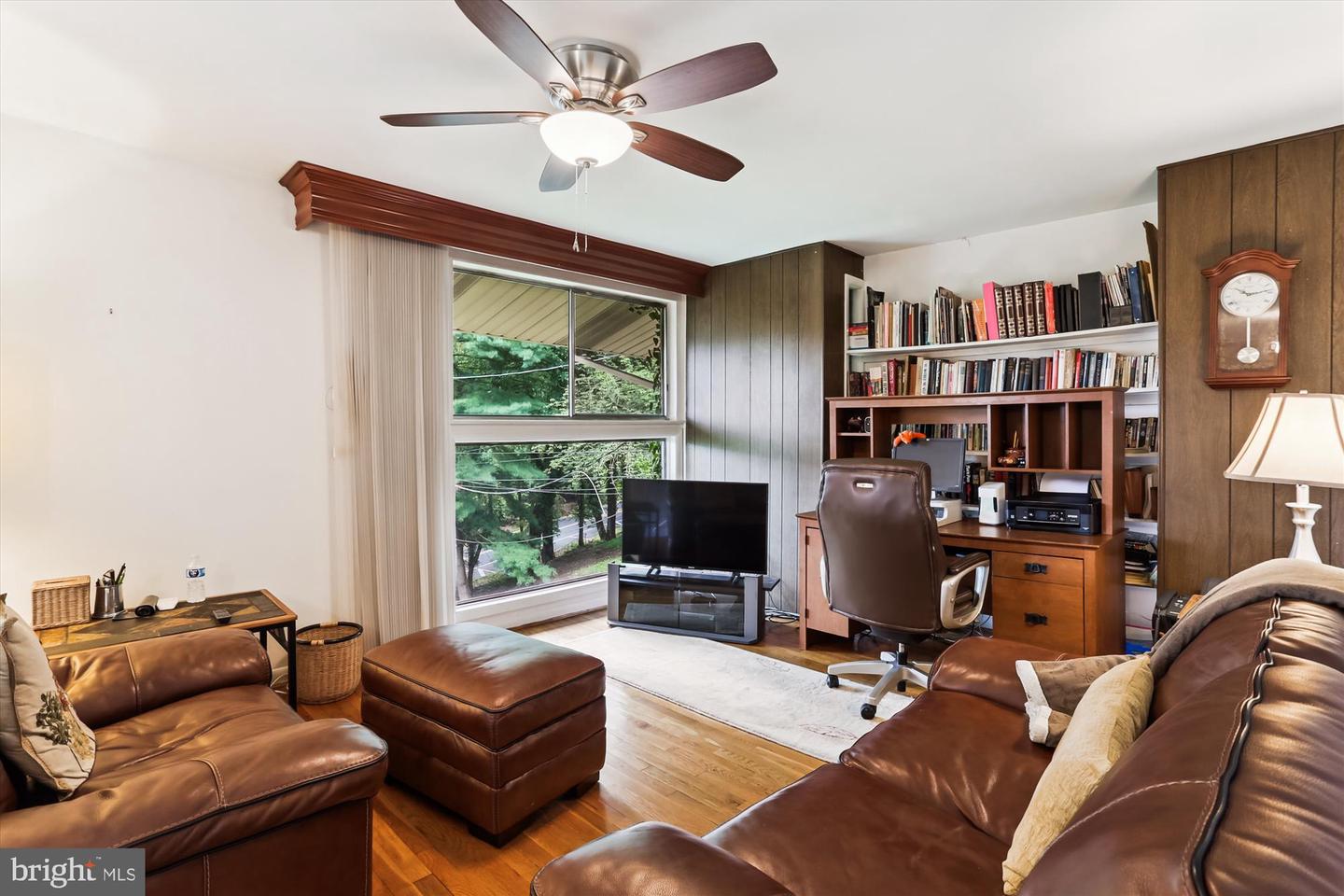 2901 HILLCREST DR SE, WASHINGTON, District Of Columbia 20020, 3 Bedrooms Bedrooms, ,2 BathroomsBathrooms,Residential,For sale,2901 HILLCREST DR SE,DCDC2211168 MLS # DCDC2211168