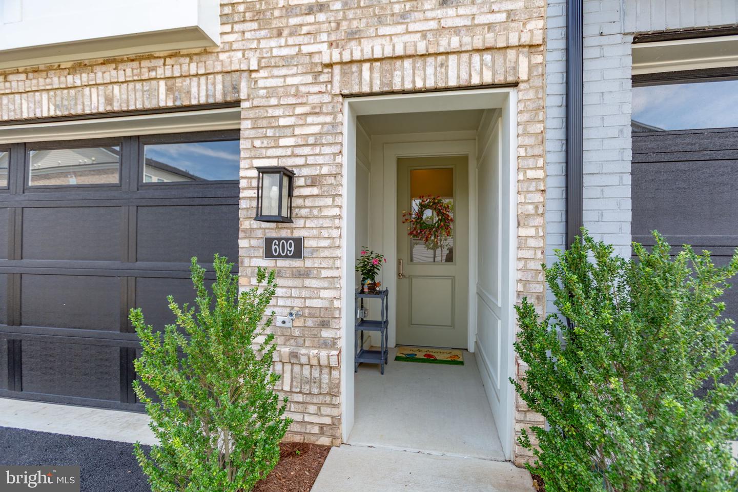 609 ANGELFISH WAY, WOODBRIDGE, Virginia 22191, 3 Bedrooms Bedrooms, ,3 BathroomsBathrooms,Residential,For sale,609 ANGELFISH WAY,VAPW2099704 MLS # VAPW2099704