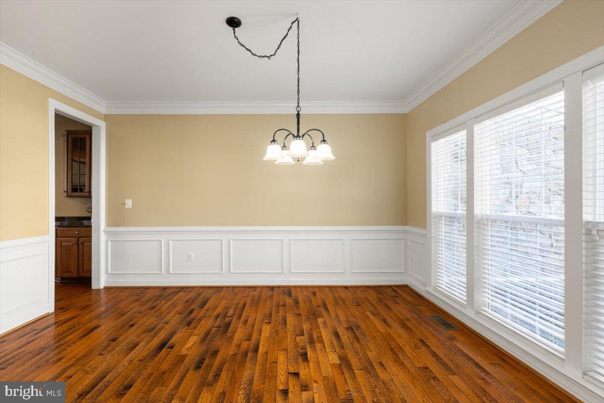 921 KENNEDY DR, WINCHESTER, Virginia 22601, 5 Bedrooms Bedrooms, ,4 BathroomsBathrooms,Residential,For sale,921 KENNEDY DR,VAWI2008744 MLS # VAWI2008744